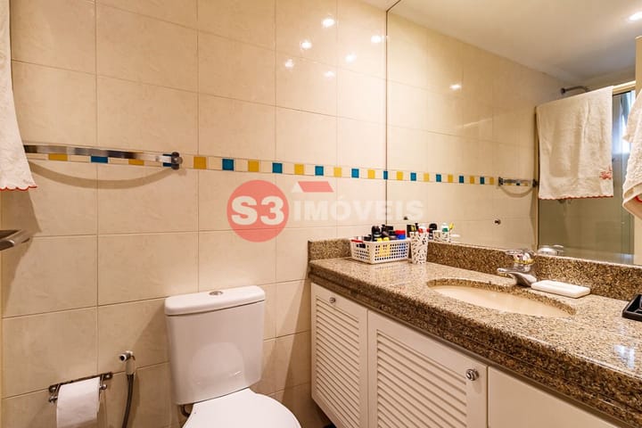 Apartamento à venda com 3 quartos, 225m² - Foto 30