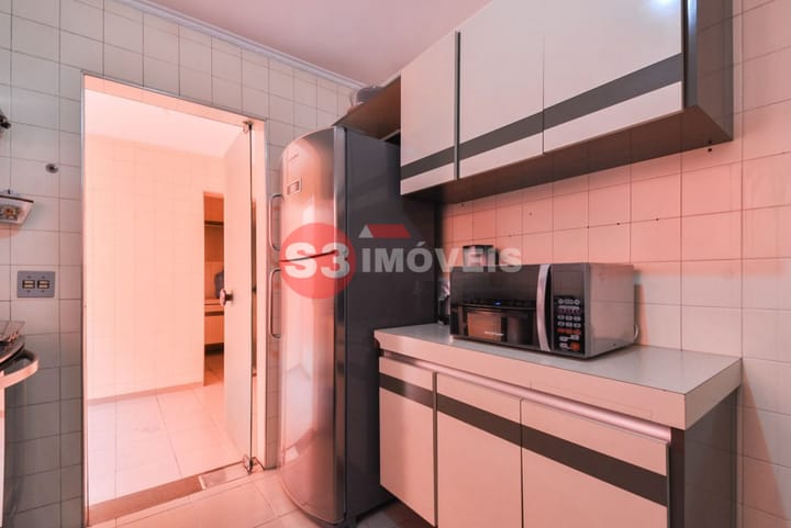 Casa à venda com 3 quartos, 213m² - Foto 27