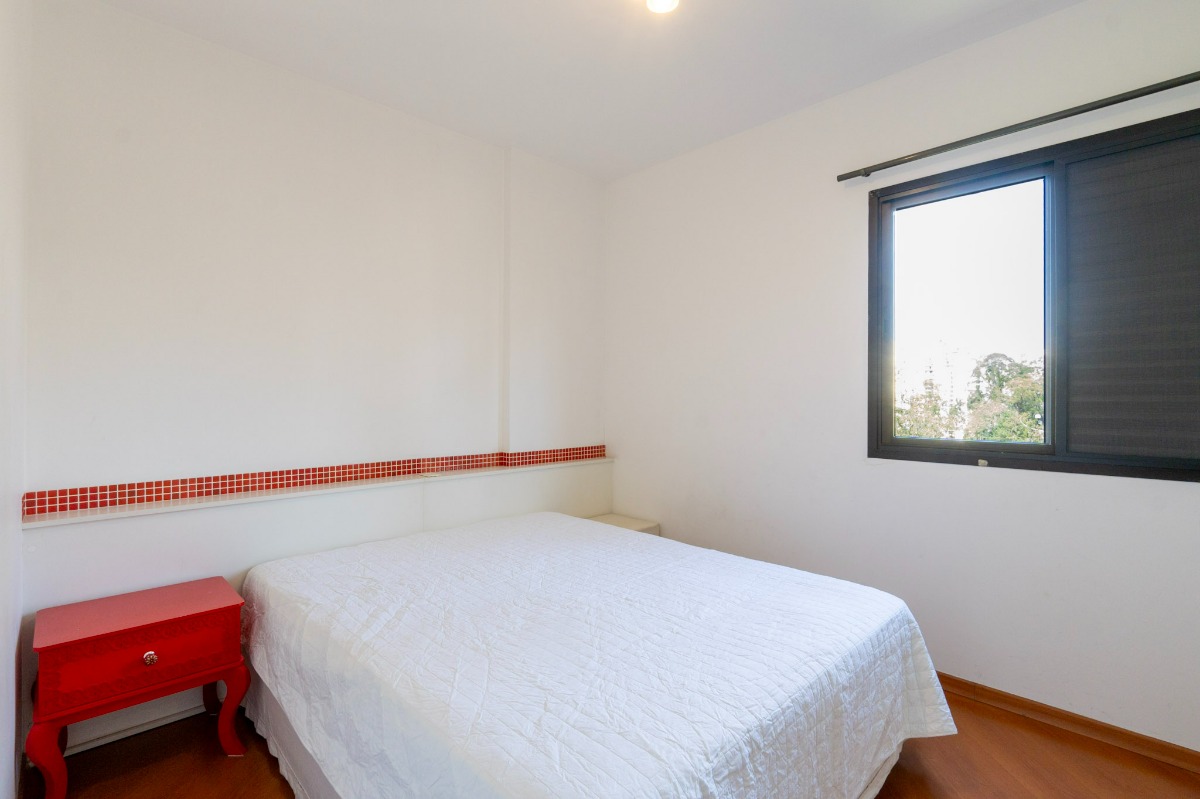 Apartamento à venda com 3 quartos, 82m² - Foto 17