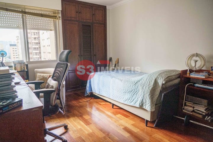 Apartamento à venda com 3 quartos, 207m² - Foto 10