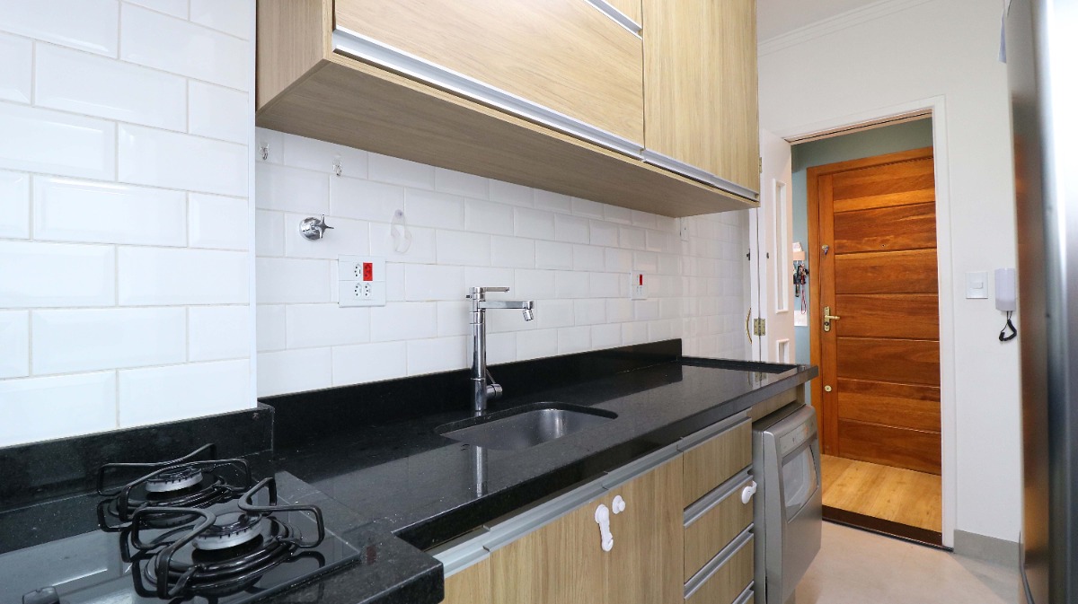 Apartamento à venda com 2 quartos, 55m² - Foto 9