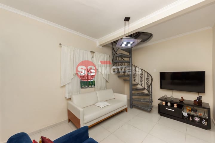 Casa à venda com 4 quartos, 130m² - Foto 2