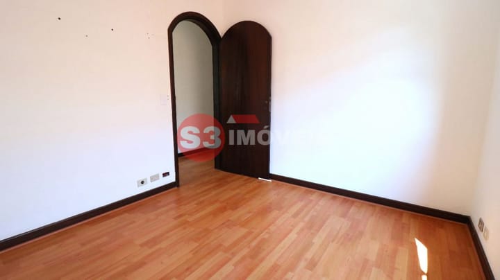 Casa à venda com 4 quartos, 336m² - Foto 20