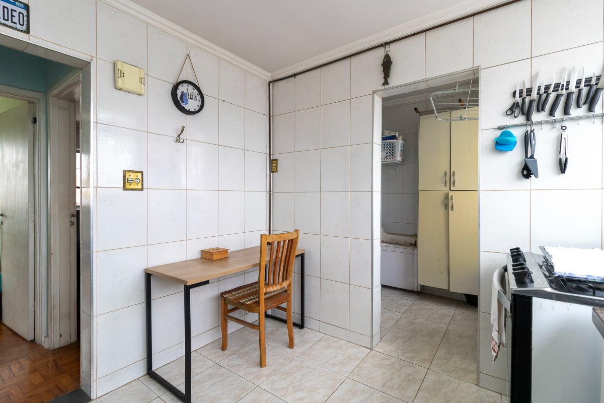 Apartamento à venda com 2 quartos, 68m² - Foto 9