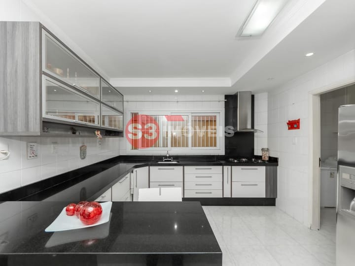 Casa à venda com 3 quartos, 260m² - Foto 22