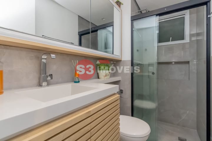 Apartamento à venda com 2 quartos, 70m² - Foto 13