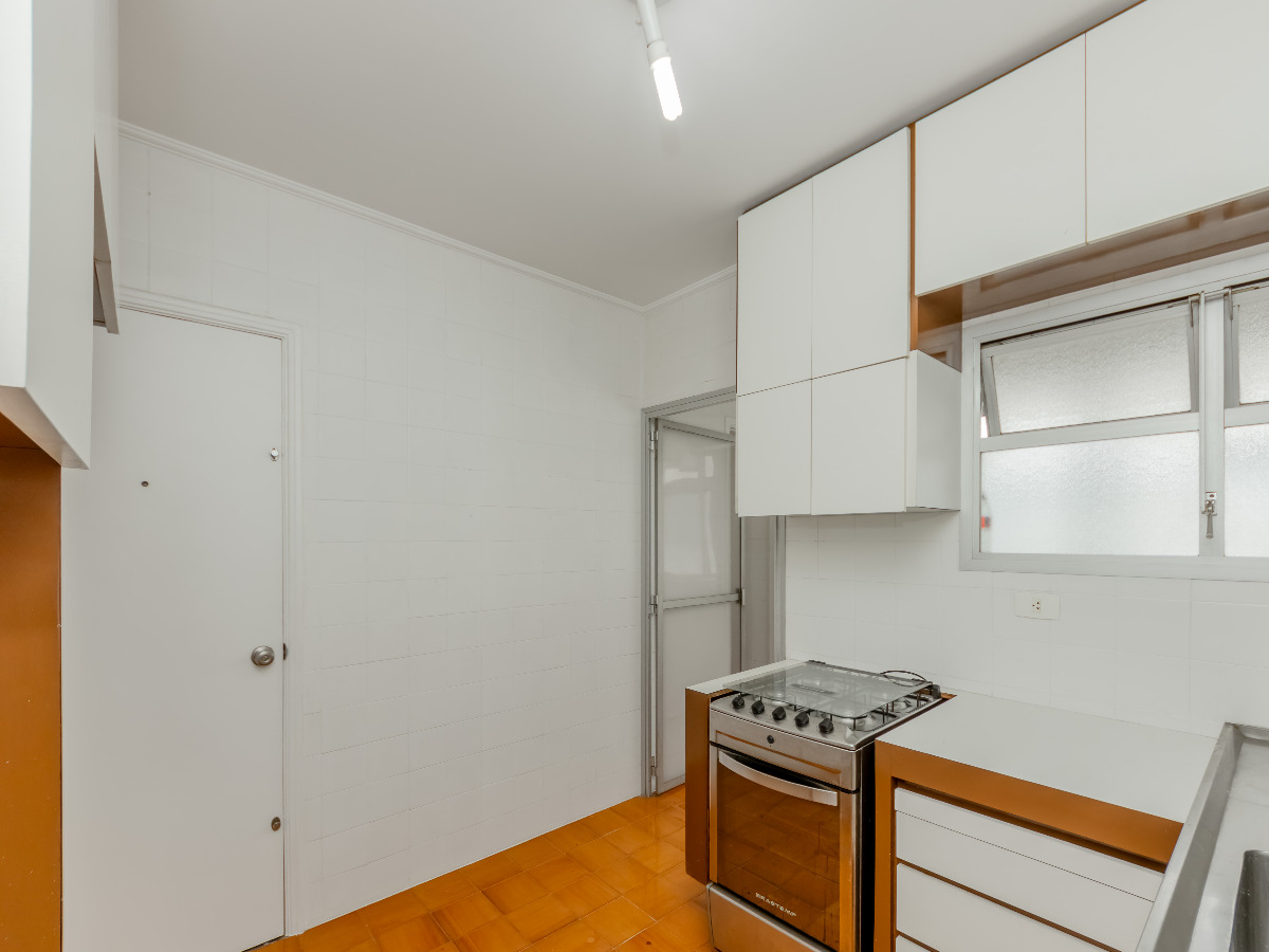 Apartamento à venda com 2 quartos, 72m² - Foto 24