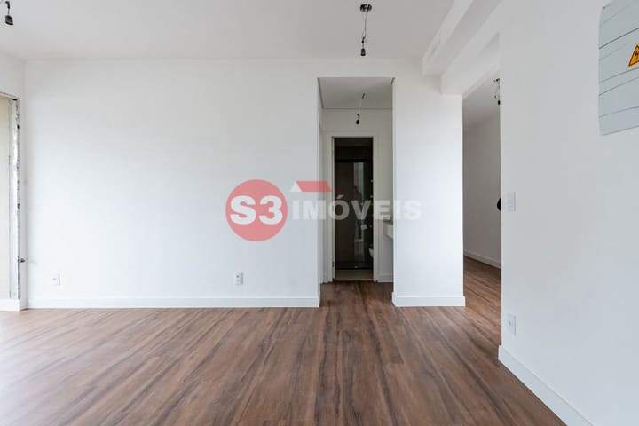 Apartamento à venda com 1 quarto, 56m² - Foto 3