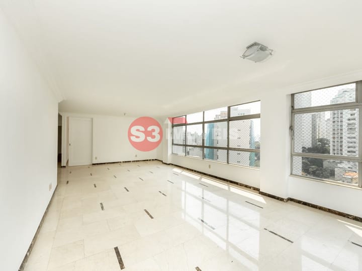 Apartamento à venda com 3 quartos, 190m² - Foto 5