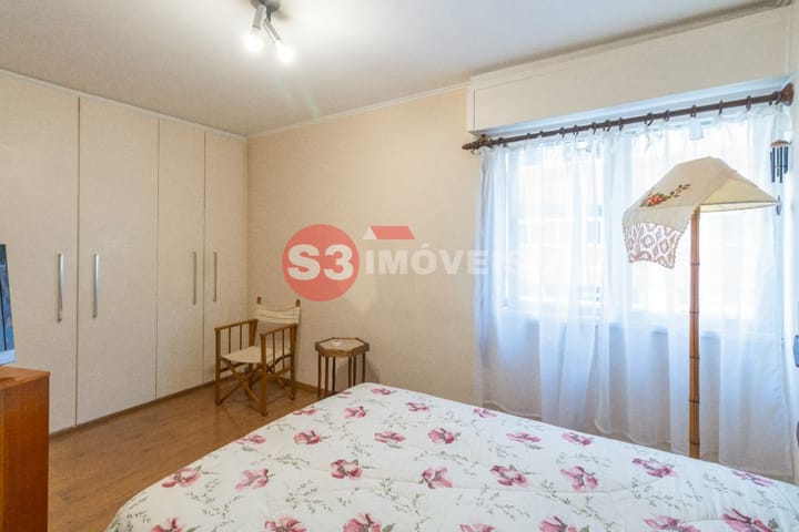 Apartamento à venda com 2 quartos, 80m² - Foto 7