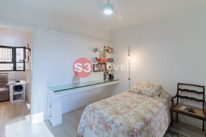 Apartamento à venda com 4 quartos, 250m² - Foto 15