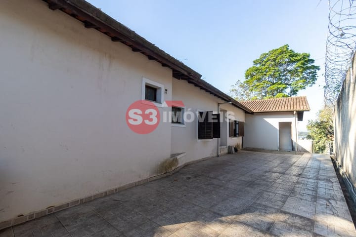 Casa à venda com 6 quartos, 450m² - Foto 11