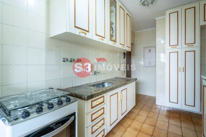 Apartamento à venda com 3 quartos, 110m² - Foto 22