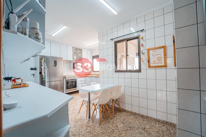 Apartamento à venda com 3 quartos, 139m² - Foto 41