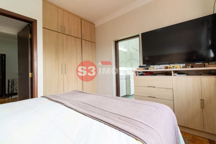 Casa à venda com 4 quartos, 500m² - Foto 37