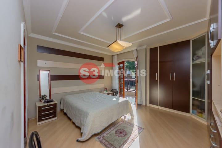 Casa à venda com 3 quartos, 322m² - Foto 12