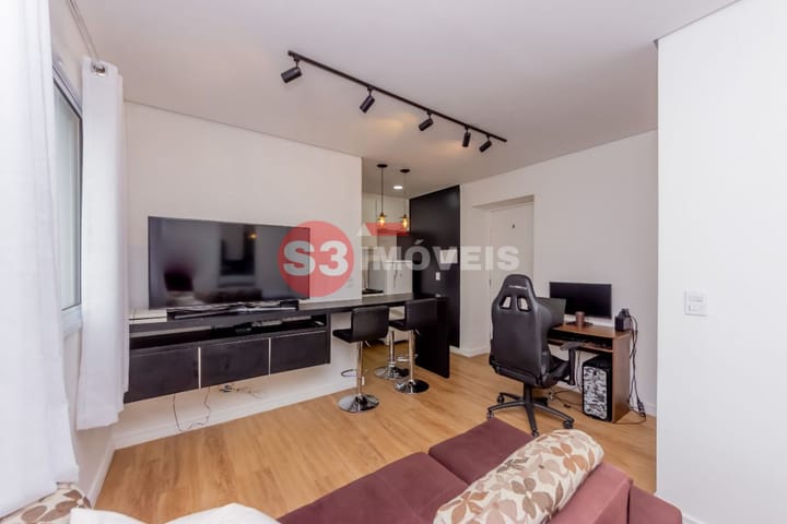 Apartamento à venda com 1 quarto, 32m² - Foto 1