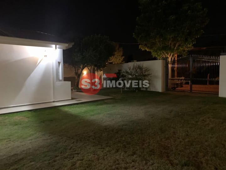 Casa à venda com 4 quartos, 580m² - Foto 38