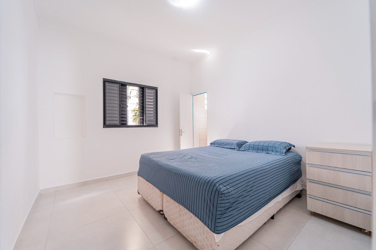 Casa à venda com 3 quartos, 360m² - Foto 14