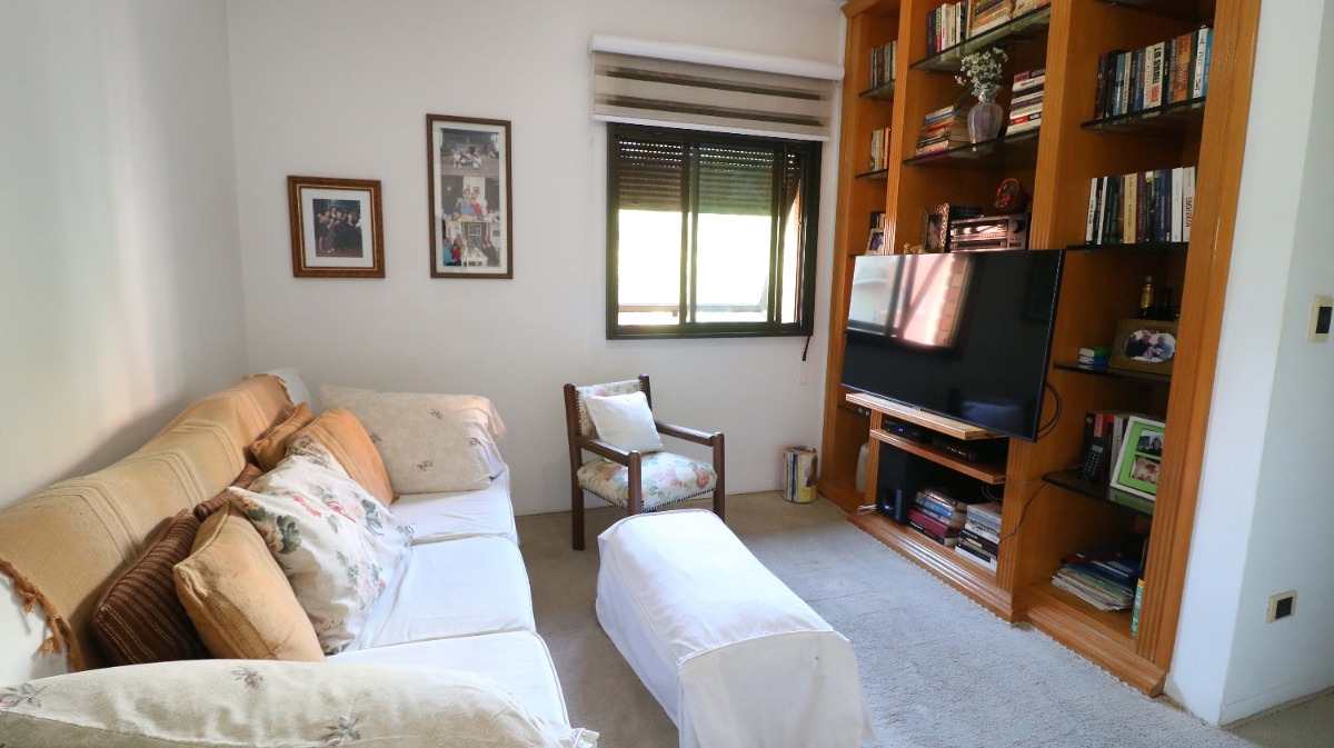 Apartamento à venda com 3 quartos, 127m² - Foto 9