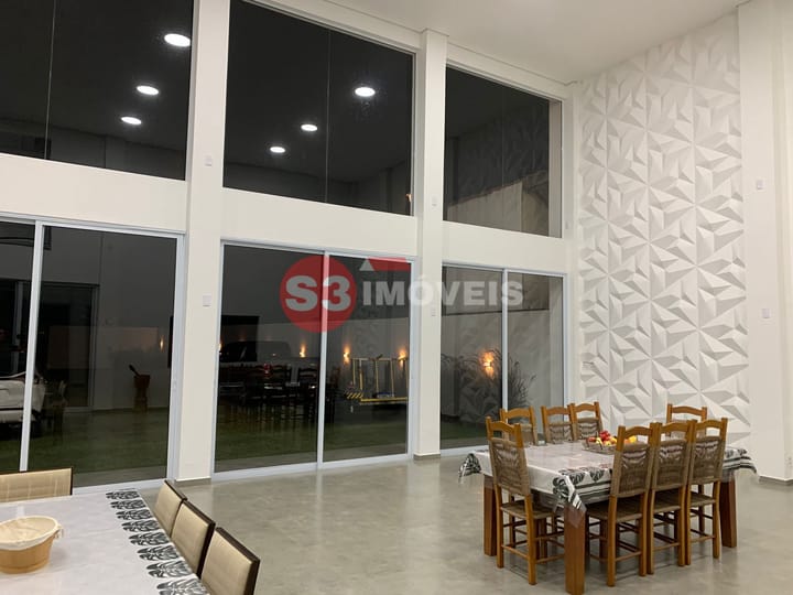 Casa à venda com 4 quartos, 580m² - Foto 23