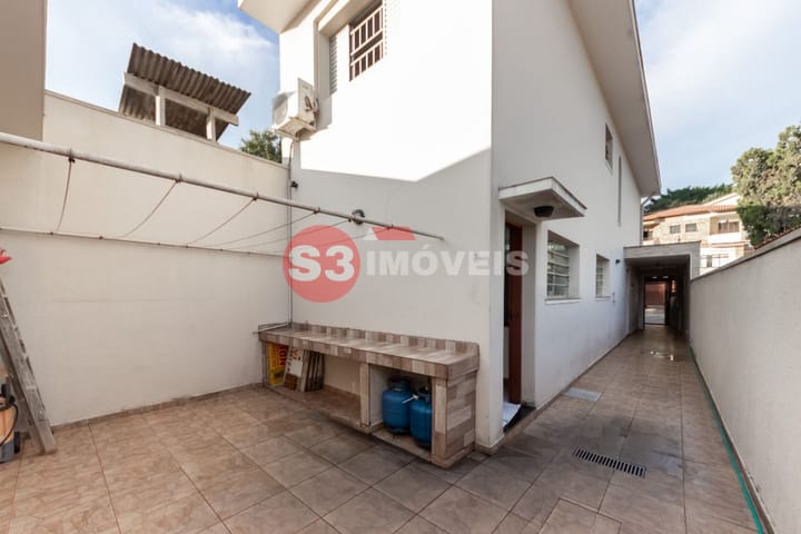 Casa à venda com 2 quartos, 120m² - Foto 26