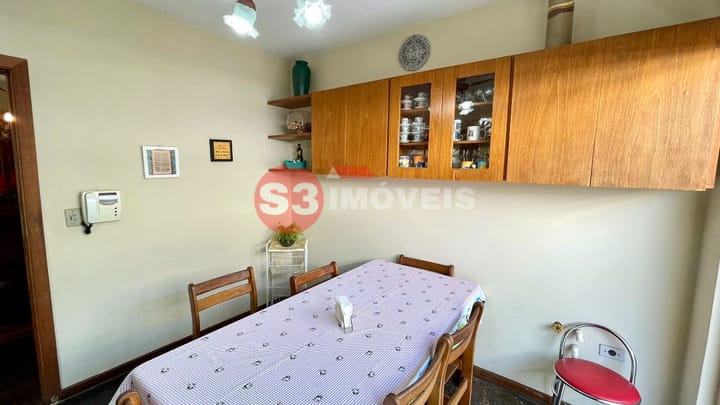 Casa à venda com 4 quartos, 255m² - Foto 12