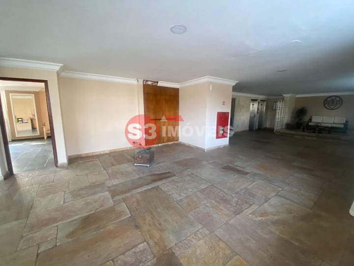 Apartamento à venda com 2 quartos, 62m² - Foto 31