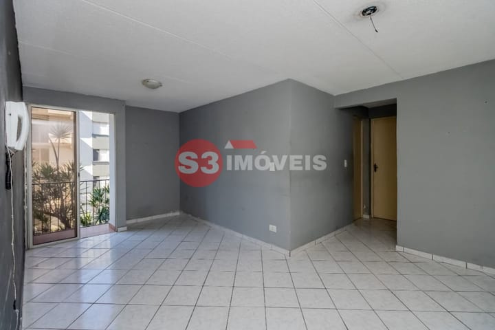 Apartamento à venda com 2 quartos, 62m² - Foto 1