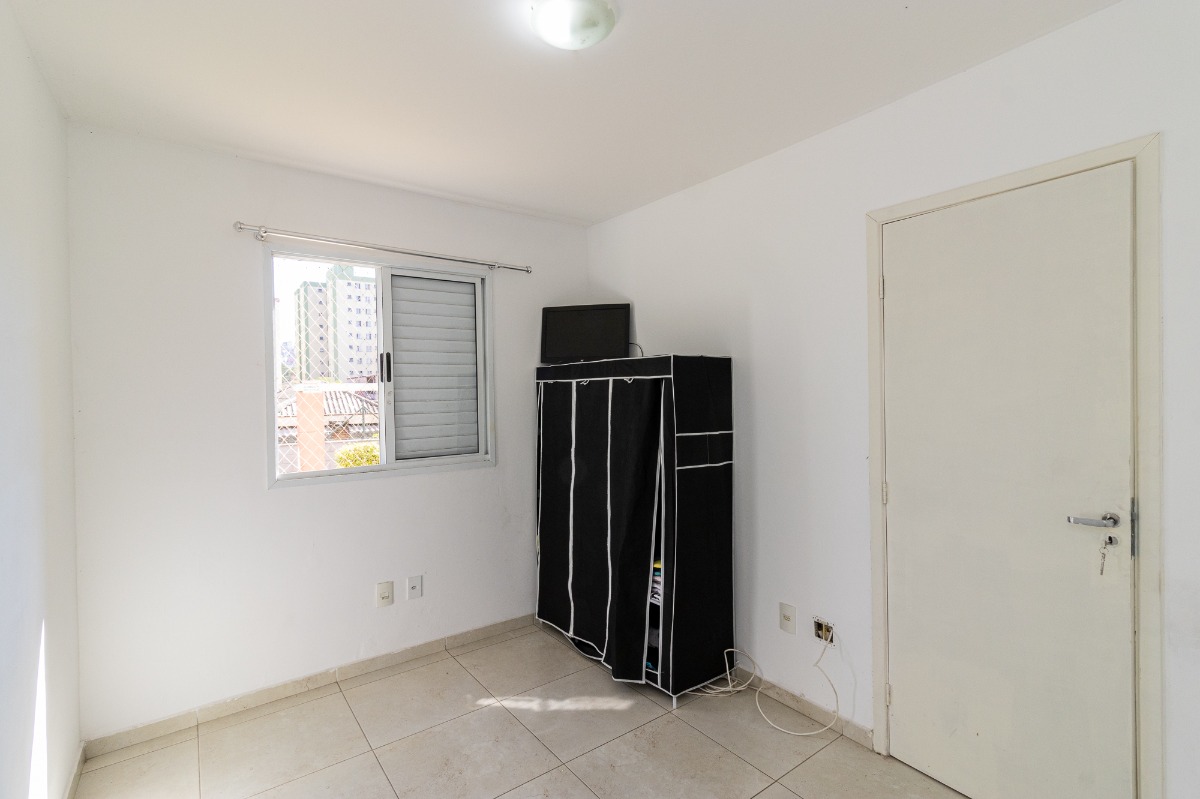 Apartamento à venda com 2 quartos, 57m² - Foto 17