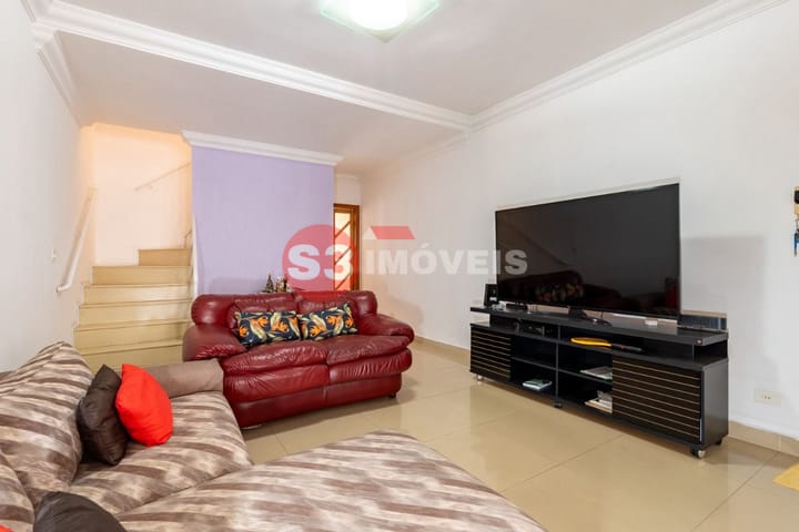 Casa à venda com 3 quartos, 180m² - Foto 4