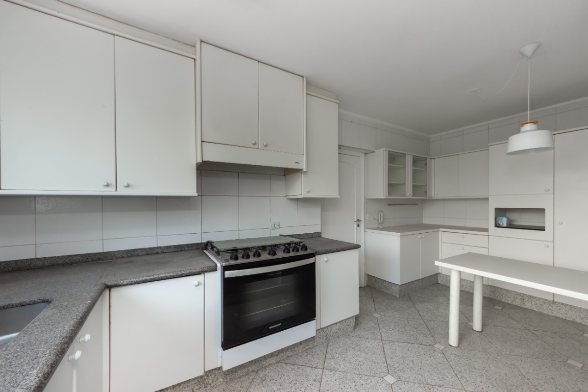 Apartamento à venda com 3 quartos, 165m² - Foto 19