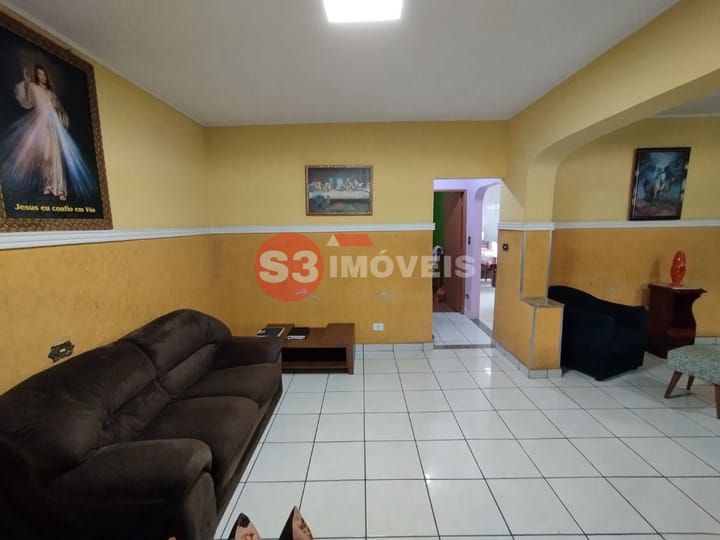 Casa à venda com 5 quartos, 283m² - Foto 18