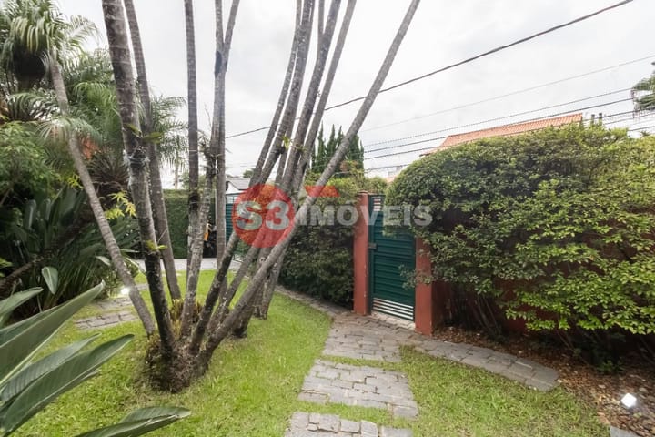 Casa à venda com 3 quartos, 300m² - Foto 16