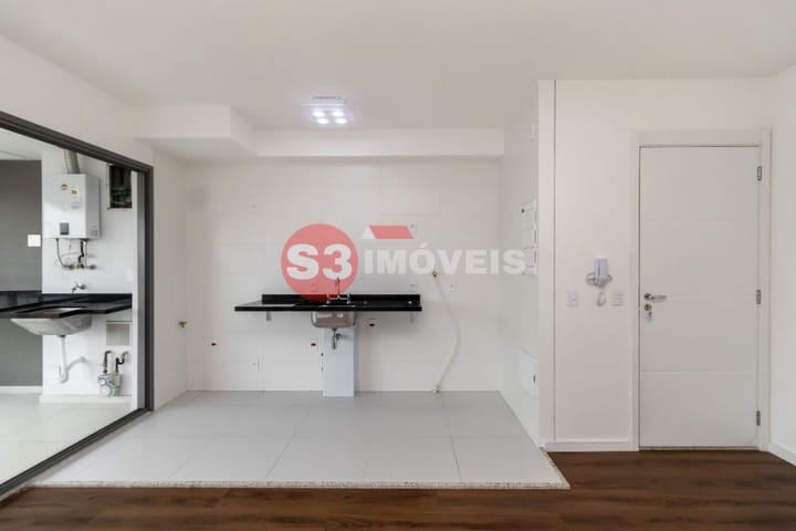 Apartamento à venda com 2 quartos, 72m² - Foto 9