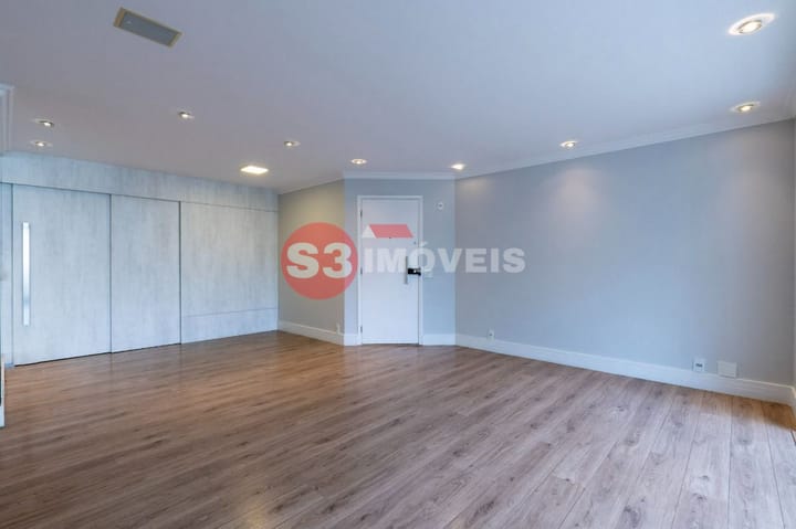 Apartamento à venda com 3 quartos, 145m² - Foto 3