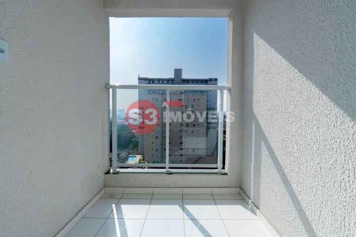 Apartamento à venda com 2 quartos, 30m² - Foto 38