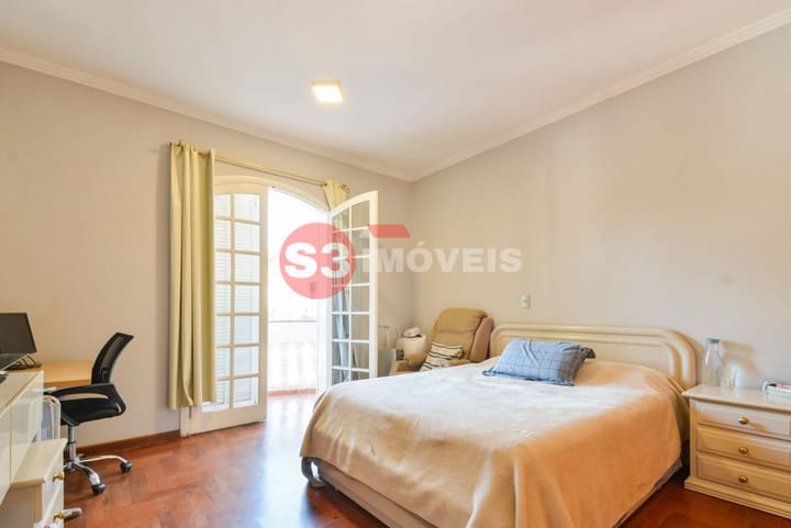 Casa à venda com 4 quartos, 450m² - Foto 28