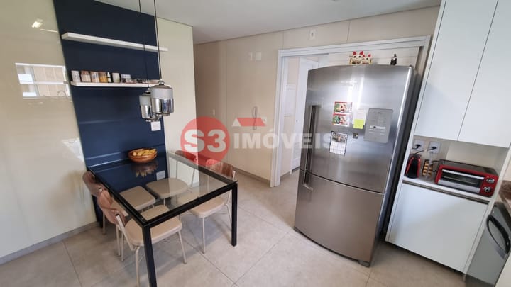 Apartamento à venda com 4 quartos, 194m² - Foto 14