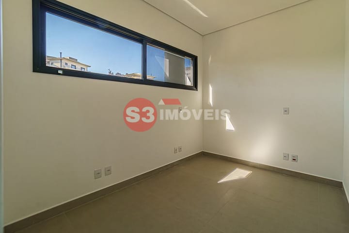 Casa de Condomínio à venda com 4 quartos, 246m² - Foto 12