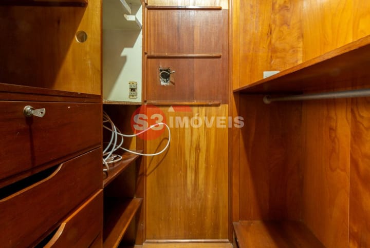 Apartamento à venda com 3 quartos, 110m² - Foto 22