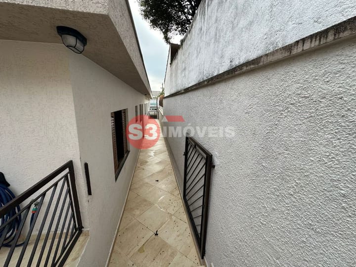 Casa à venda com 3 quartos, 157m² - Foto 17