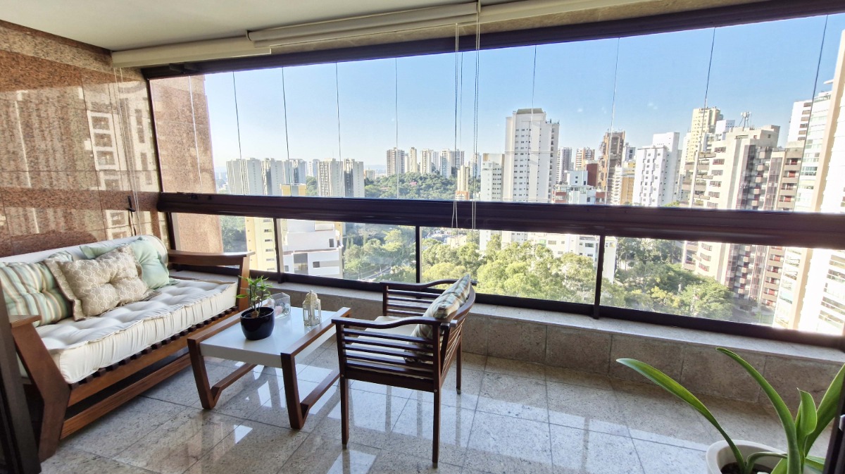 Apartamento à venda com 4 quartos, 226m² - Foto 13