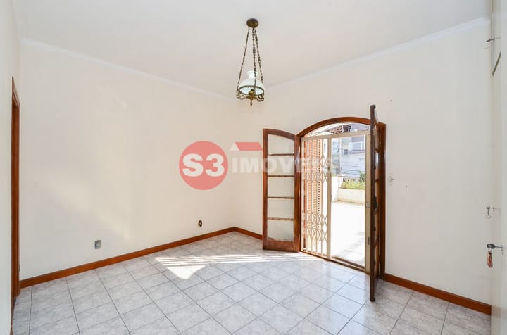 Casa à venda com 3 quartos, 280m² - Foto 28