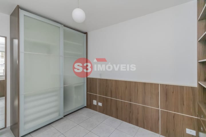 Apartamento à venda com 2 quartos, 70m² - Foto 15