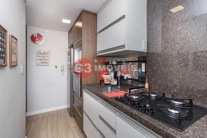 Apartamento à venda com 2 quartos, 52m² - Foto 12