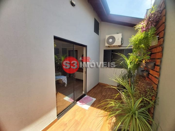 Casa à venda com 3 quartos, 177m² - Foto 7