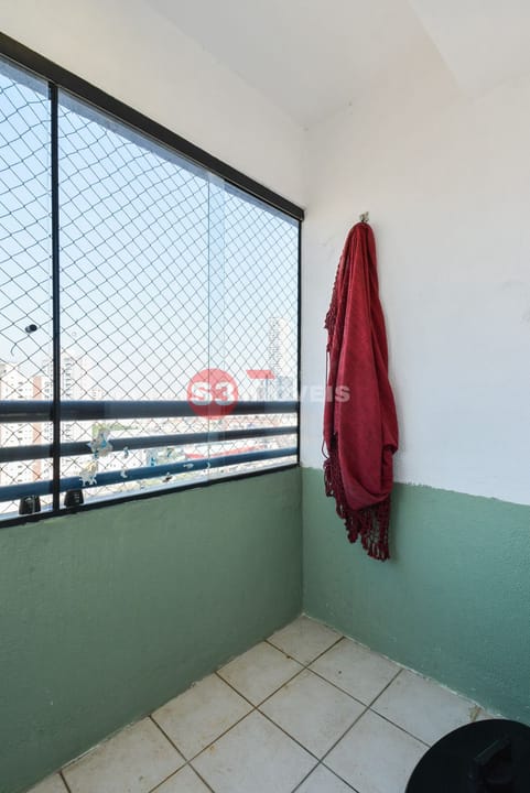 Apartamento à venda com 1 quarto, 41m² - Foto 18