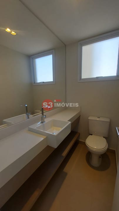 Apartamento para alugar com 2 quartos, 82m² - Foto 14