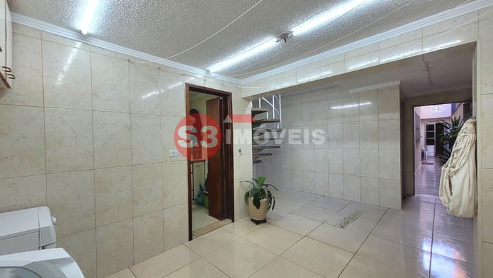 Casa à venda com 3 quartos, 301m² - Foto 40